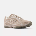 New Balance 204L Brown