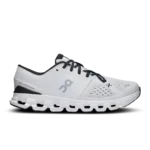 On Cloud X 4 - Ivory white