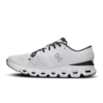 On Cloud X 4 - Ivory white